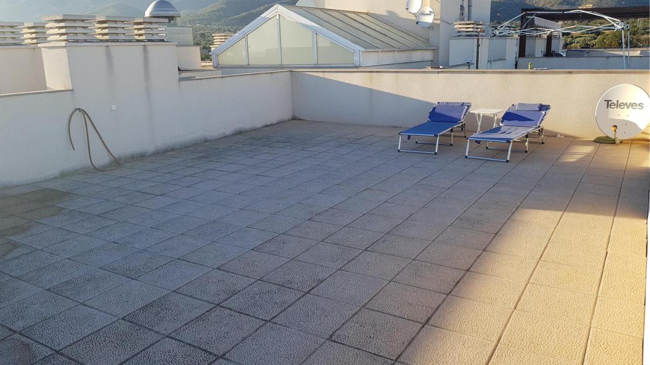 Golden Beach Apartamentos Сан-Карлос-де-ла-Рапита Экстерьер фото