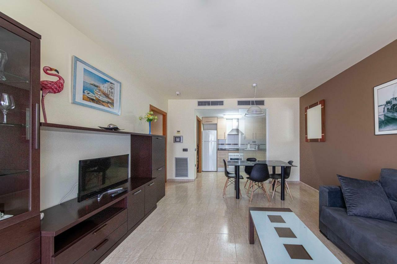 Golden Beach Apartamentos Сан-Карлос-де-ла-Рапита Экстерьер фото