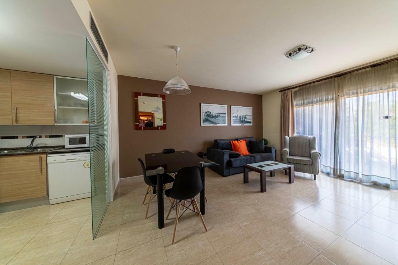 Golden Beach Apartamentos Сан-Карлос-де-ла-Рапита Экстерьер фото