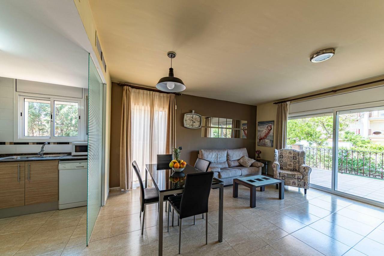 Golden Beach Apartamentos Сан-Карлос-де-ла-Рапита Экстерьер фото
